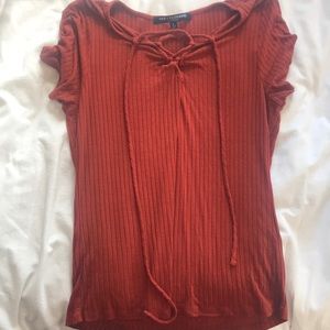lace up shirt